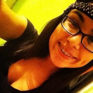 Meet your Posher, Nidia